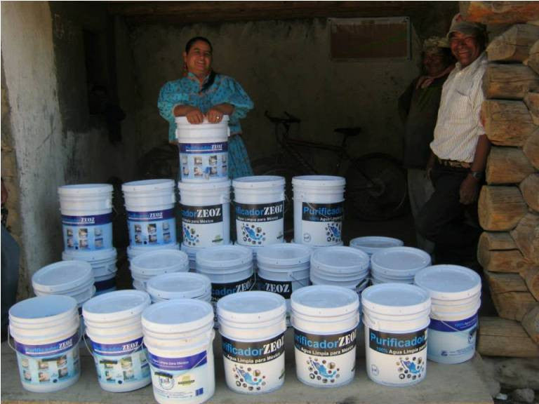 Filtro de agua de fibras huecas + cubeta 20 litros | FiltrEOZ rural